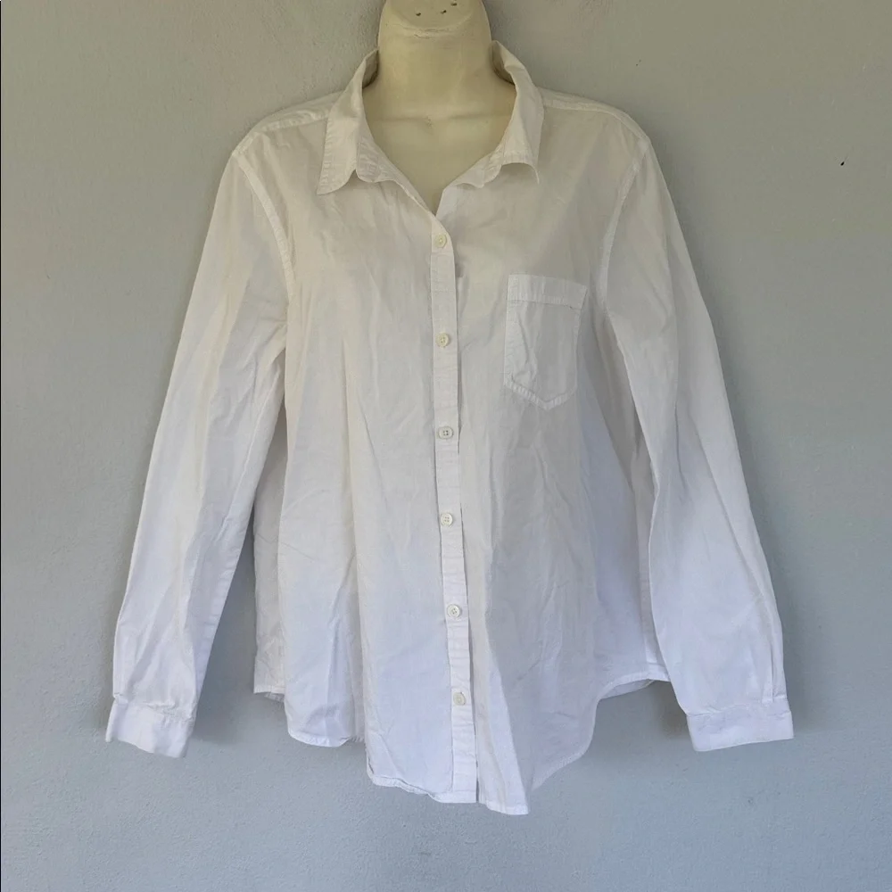 Ann Taylor LOFT white classic single pocket cotton button down dress shirt large